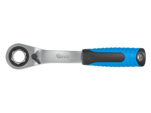 GEKO racsnis, 12 szögletű, átmenő furatos dugófej készlet, 17 db - os