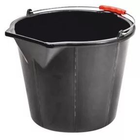 Vödrök, malteros ládák, kötélcsigák